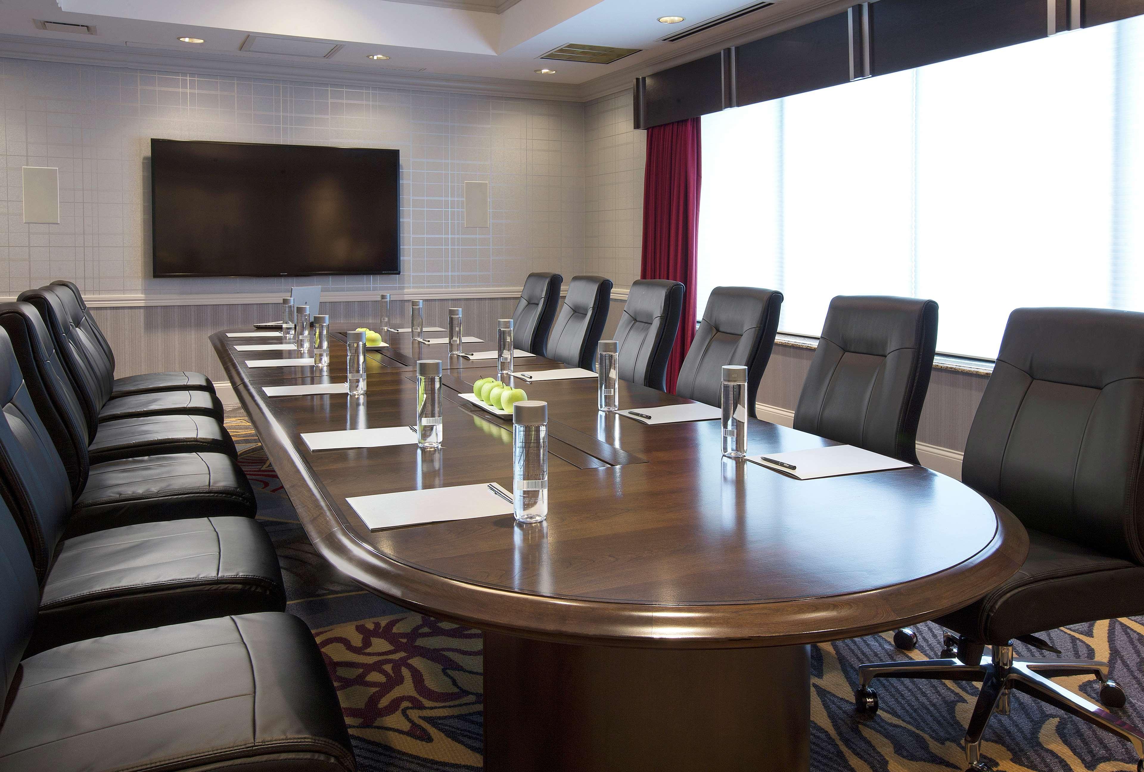 Doubletree By Hilton Lisle Naperville Buitenkant foto