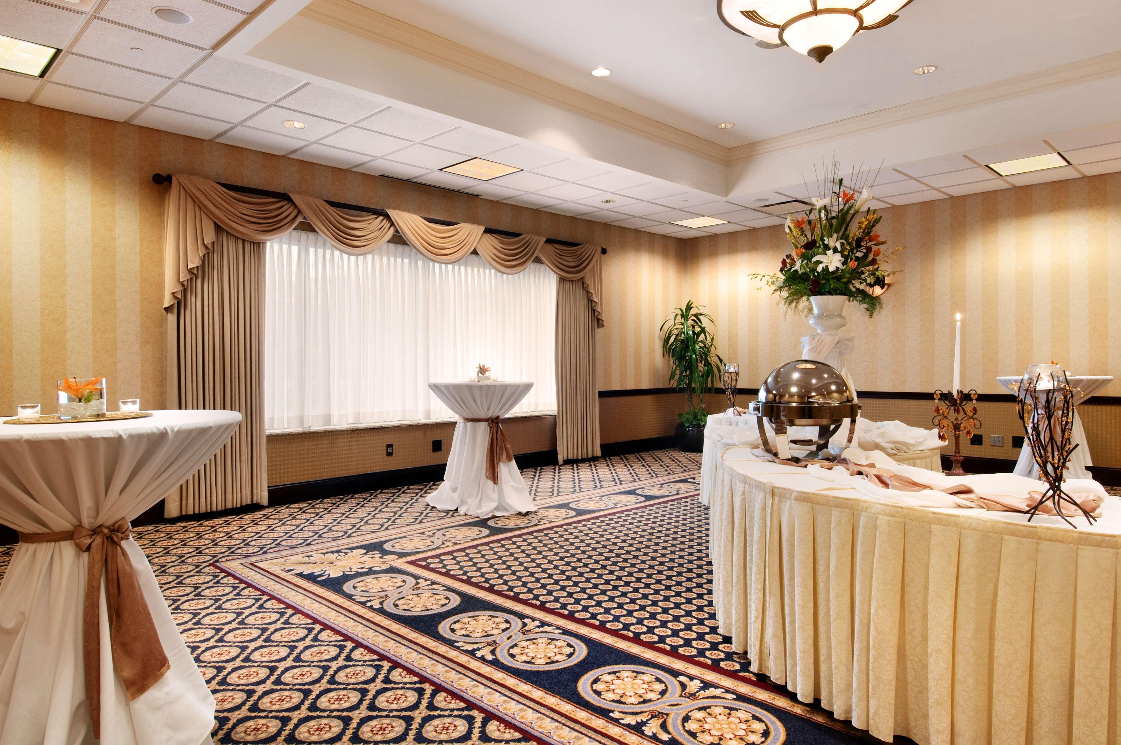 Doubletree By Hilton Lisle Naperville Buitenkant foto