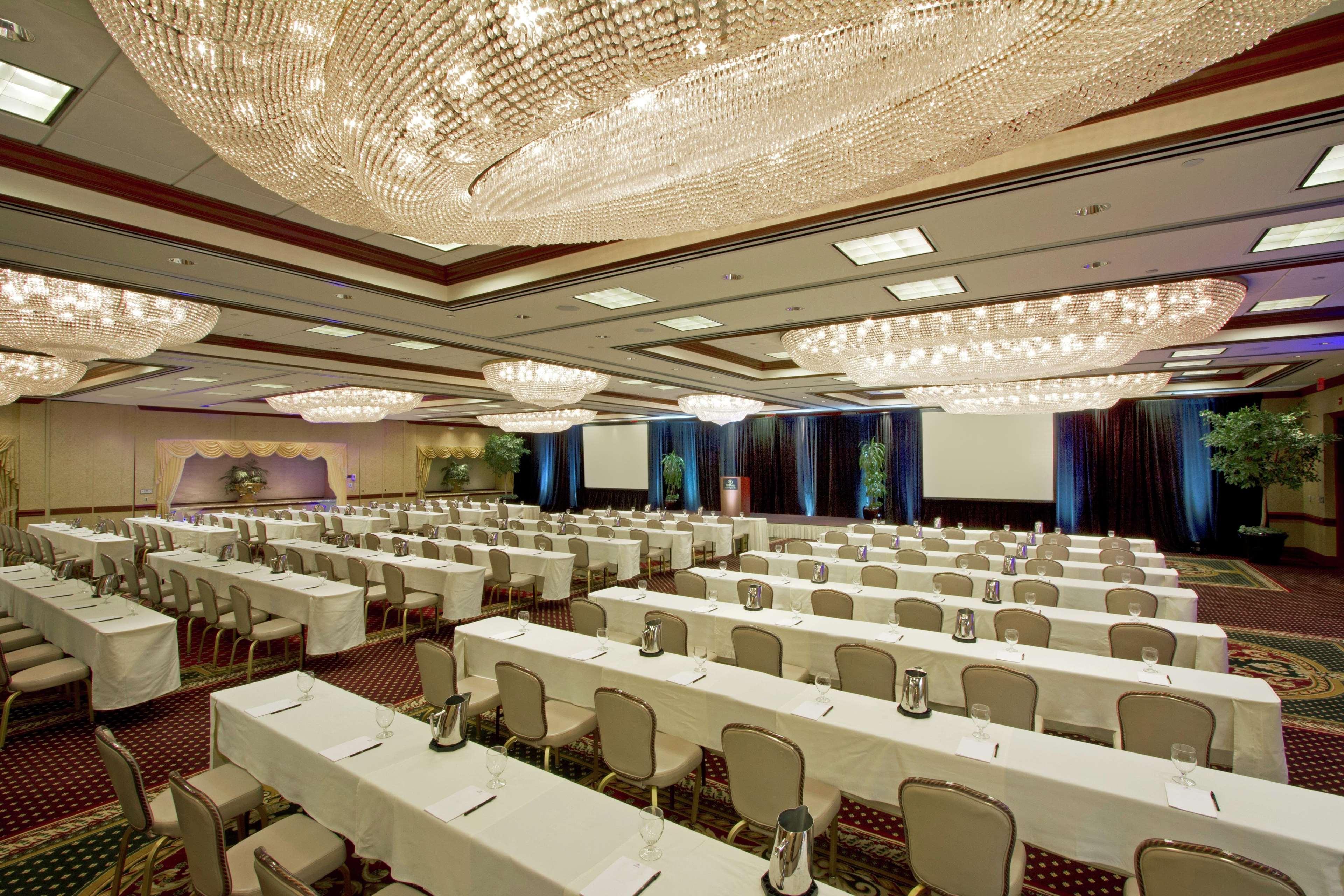 Doubletree By Hilton Lisle Naperville Buitenkant foto
